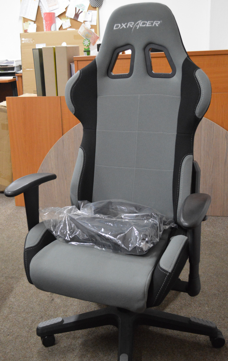židle DXRacer OH/FD01/NG látková, SLEVA č.560